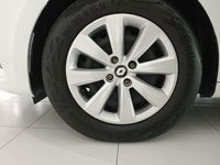 Usado Renault Clio V SE 67 CV (49 kW) 2023 Blanco Berlina