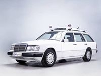 Usado Mercedes E300 180 CV (132 kW) 1991 Blanco