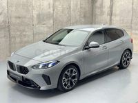 Usado BMW 120 Comfort Edition 170 CV (125 kW) 2025 Gris / plata Utilitario