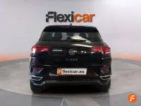 Usado VW T-Roc Advance 110 CV (80 kW) 2021 Negro SUV