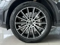 Usado Mercedes GLC300e 317 CV (233 kW) 2022 Gris / plata SUV