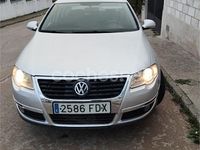 Usado VW Passat Trendline 140 CV (102 kW) 2006 Gris / plata Berlina