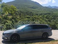 Usado VW Passat R-line 272 CV (200 kW) 2019 Gris / plata Familiar