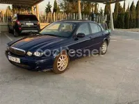 Usado Jaguar X-type Classic 130 CV (95 kW) 2005 Azul Berlina