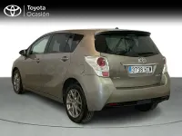 Usado Toyota Verso Advance 112 CV (82 kW) 2014 Beige Monovolumen