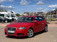 Usado Audi A3 Attraction 140 CV (102 kW) 2007 Rojo Utilitario