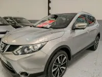 Usado Nissan Qashqai Tekna 130 CV (95 kW) 2016 Gris / plata SUV