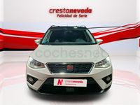 Usado Seat Arona Style 90 CV (66 kW) 2019 Blanco SUV