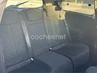 Usado Renault Mégane Dynamique 85 CV (62 kW) 2006 Negro Berlina