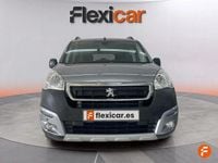 Usado Peugeot Partner Tepee Style 100 CV (73 kW) 2018 Gris / plata Monovolumen