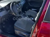 Usado Seat Arona Ecomotive 115 HP (84 kW) 2018 Vermelho SUV