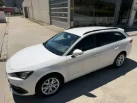 Usado Seat Leon Style 115 CV (84 kW) 2021 Blanco Familiar