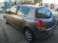 Usado Renault Clio II Campus 75 CV (55 kW) 2009 Beige Utilitario