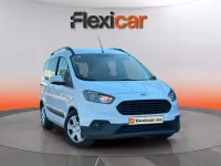 Usado Ford Tourneo Courier Ambiente 75 CV (55 kW) 2019 Blanco Monovolumen