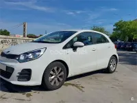 Usado Kia Rio 75 CV (55 kW) 2016 Blanco Utilitario