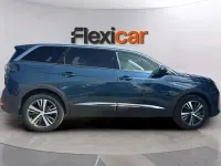 Usado Peugeot 5008 Allure 131 CV (96 kW) 2021 Azul SUV