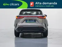 Usado Lexus NX350h Business Edition 242 CV (177 kW) 2022 Gris / plata SUV