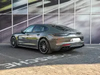 Usado Porsche Panamera 4 Platinum Edition 462 CV (339 kW) 2023 Verde Utilitario