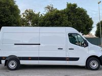 Usado Nissan Interstar 135 HP (99 kW) 2024 Branco Van