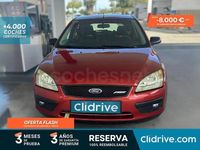 Usado Ford Focus Trend 90 CV (66 kW) 2006 Granate Berlina