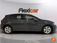 Usado VW Golf VIII 110 CV (80 kW) 2021 Negro