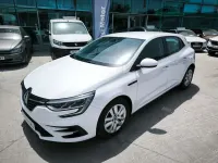 Usado Renault Mégane Intens 116 CV (85 kW) 2021 Blanco Utilitario