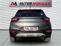 Usado Kia Stonic 100 CV (73 kW) 2023 Gris SUV