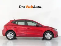 Usado Seat Ibiza Style Plus 110 CV (80 kW) 2021 Rojo Utilitario