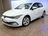 Usado VW Golf VIII Life 110 CV (80 kW) 2022 Blanco Berlina