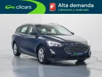 Usado Ford Focus Trend+ 120 CV (88 kW) 2021 Azul Familiar