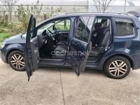 Usado VW Touran Advance 105 CV (77 kW) 2014 Azul Monovolumen