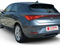 Usado Seat Leon Style 110 CV (80 kW) 2023 Gris