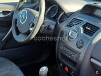 Usado Renault Mégane II Dynamique 110 CV (80 kW) 2007 Negro Berlina