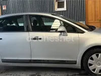 Usado Citroën C4 92 CV (67 kW) 2005 Gris / plata Berlina
