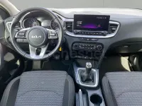 Usado Kia XCeed 100 CV (73 kW) 2025 Blanco SUV