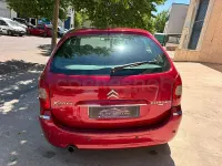 Usado Citroën Xsara Picasso Exclusive 92 CV (67 kW) 2011 Granate Monovolumen