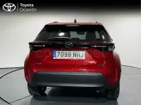 Usado Toyota Yaris Cross Active 130 CV (95 kW) 2025 Rojo SUV