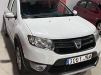 Używany Dacia Sandero Expression 90 KM (66 kW) 2016 Biały SUV