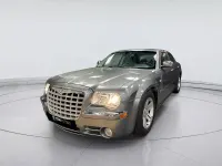 Usado Chrysler 300C 218 CV (160 kW) 2008 Gris / plata Berlina