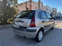 Usado Citroën C3 90 CV (66 kW) 2004 Beige Berlina