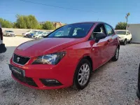 Usado Seat Ibiza Ecomotive 75 CV (55 kW) 2014 Rojo Berlina