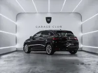 Usado Renault Mégane Zen 131 CV (96 kW) 2017 Negro Utilitario