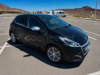 Usado Peugeot 208 Allure 110 CV (80 kW) 2017 Negro Utilitario