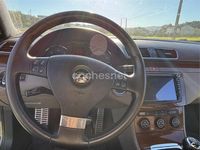 Usado VW Passat Sportline 140 CV (102 kW) 2006 Gris / plata Berlina