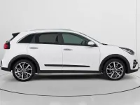 Usado Kia Niro 141 CV (103 kW) 2022 SUV