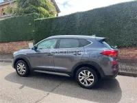 Usado Hyundai Tucson 132 CV (97 kW) 2020 Gris / plata SUV
