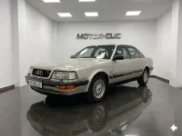 Usado Audi V8 250 CV (183 kW) 1990 Gris / plata Berlina