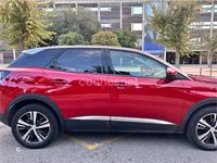 Usado Peugeot 3008 Allure 130 CV (95 kW) 2019 Granate SUV