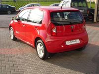Usado Seat Mii 75 CV (55 kW) 2013 Rojo Utilitario