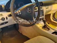 Usado Mercedes C200 Sport Edition 122 CV (89 kW) 2005 Gris / plata Berlina